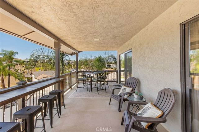 22620 Blue Teal, Canyon Lake, CA 92587