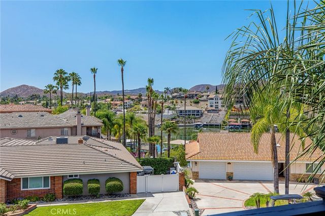 22620 Blue Teal, Canyon Lake, CA 92587