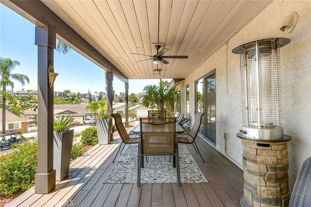 22620 Blue Teal, Canyon Lake, CA 92587