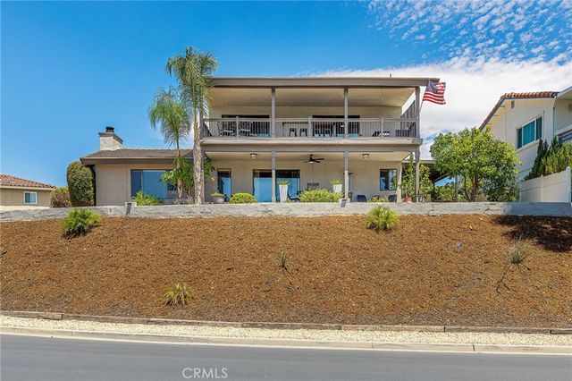 22620 Blue Teal, Canyon Lake, CA 92587