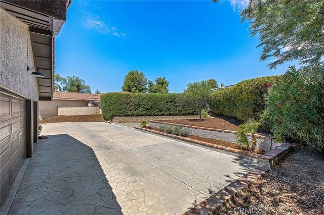 22620 Blue Teal, Canyon Lake, CA 92587