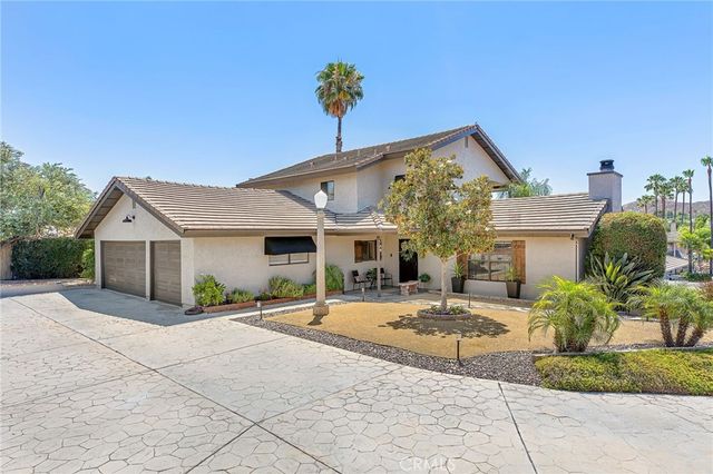 22620 Blue Teal, Canyon Lake, CA 92587