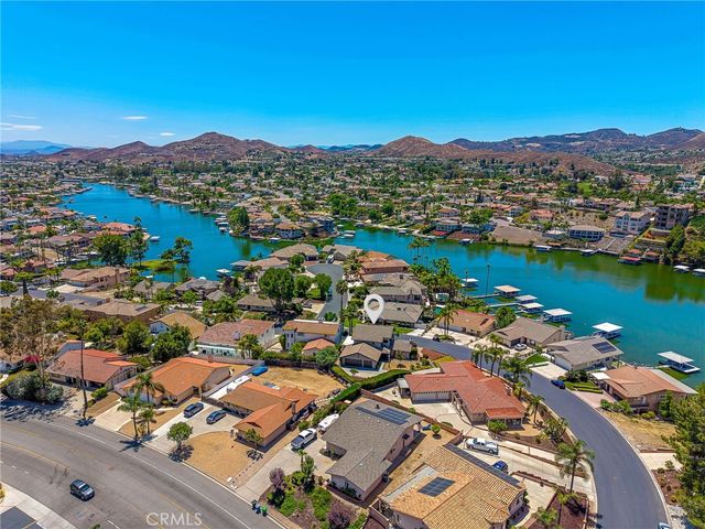 22620 Blue Teal, Canyon Lake, CA 92587