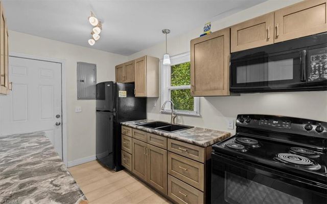 2723 Sink Street, Winston-salem, NC 27107