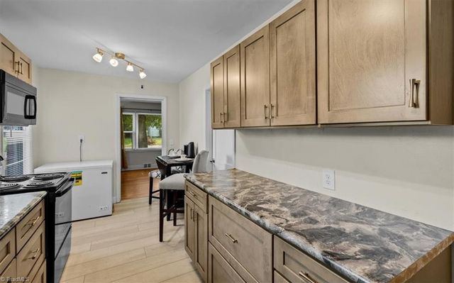2723 Sink Street, Winston-salem, NC 27107