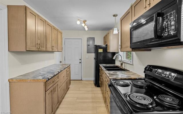 2723 Sink Street, Winston-salem, NC 27107