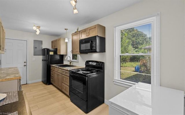 2723 Sink Street, Winston-salem, NC 27107