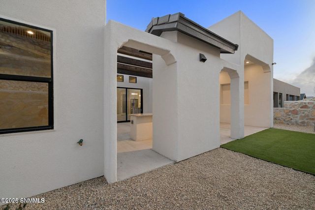 2901 E East Springs Road, Las Cruces, NM 88011