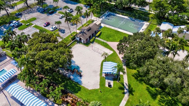 4350 NW 30th St 233, Coconut Creek, FL 33066