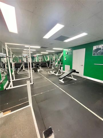 4350 NW 30th St 233, Coconut Creek, FL 33066