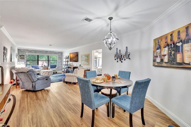 4350 NW 30th St 233, Coconut Creek, FL 33066