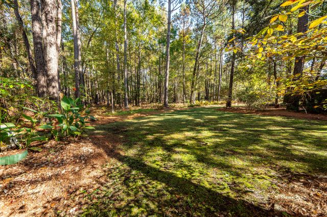 5950 Lowell Reed Road, Ravenel, SC 29470