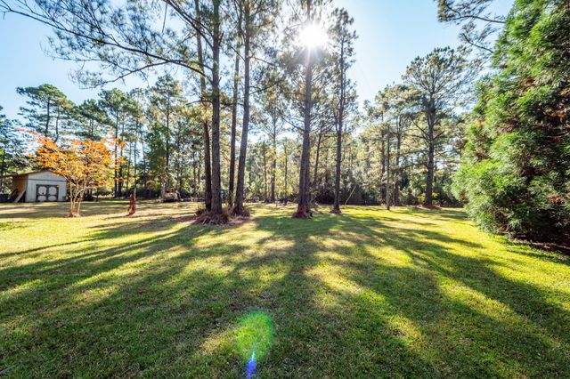 5950 Lowell Reed Road, Ravenel, SC 29470