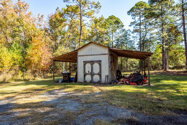 5950 Lowell Reed Road, Ravenel, SC 29470