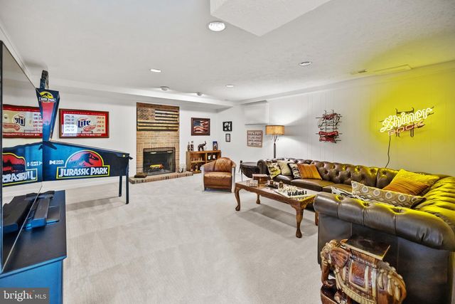 12007 TURF LN, Reston, VA 20191