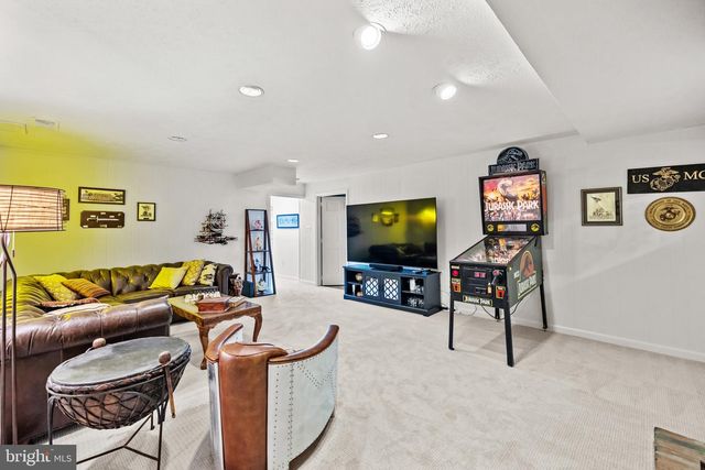 12007 TURF LN, Reston, VA 20191
