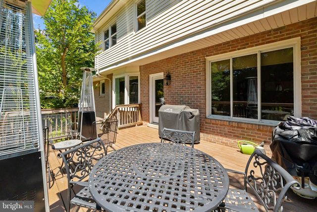 12007 TURF LN, Reston, VA 20191