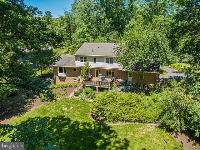 12007 TURF LN, Reston, VA 20191