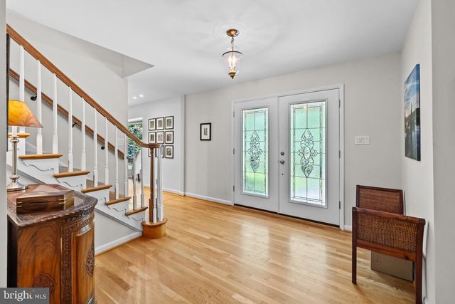12007 TURF LN, Reston, VA 20191