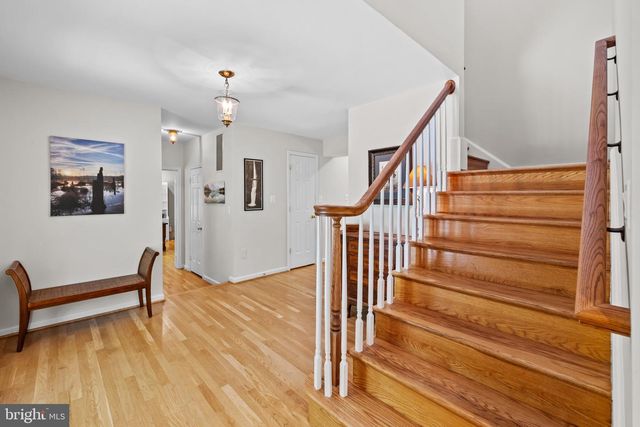 12007 TURF LN, Reston, VA 20191