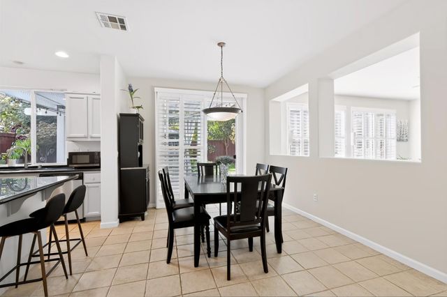 1625 Headslane Rd, West Sacramento, CA 95691