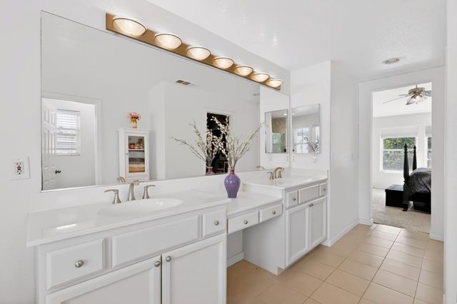 1625 Headslane Rd, West Sacramento, CA 95691
