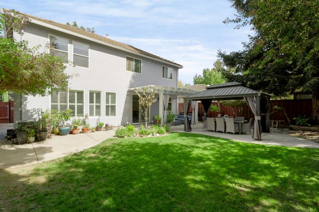 1625 Headslane Rd, West Sacramento, CA 95691
