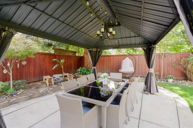 1625 Headslane Rd, West Sacramento, CA 95691