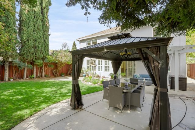 1625 Headslane Rd, West Sacramento, CA 95691