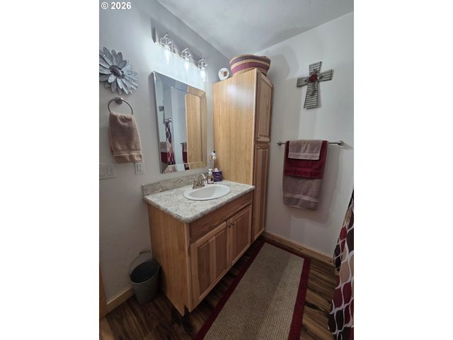 217 Elkview Dr., Canyon City, OR 97820