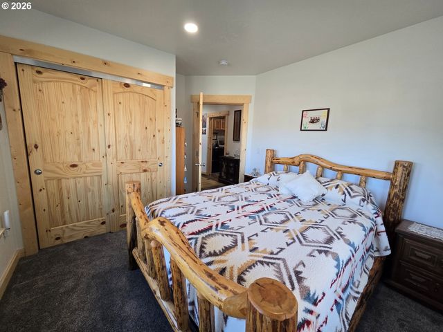217 Elkview Dr., Canyon City, OR 97820