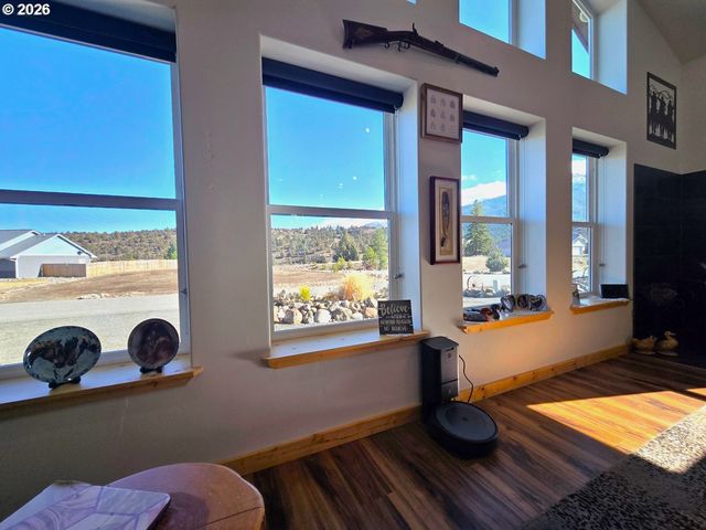 217 Elkview Dr., Canyon City, OR 97820