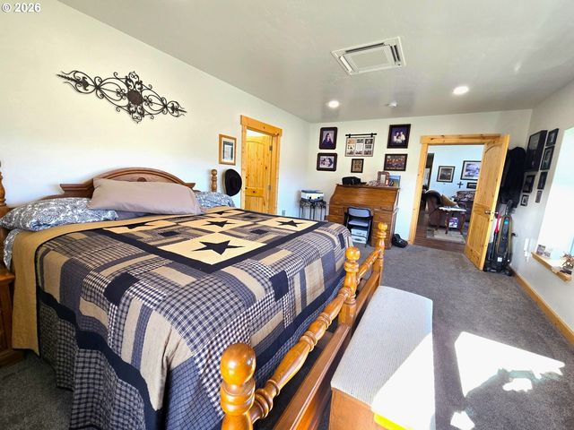 217 Elkview Dr., Canyon City, OR 97820