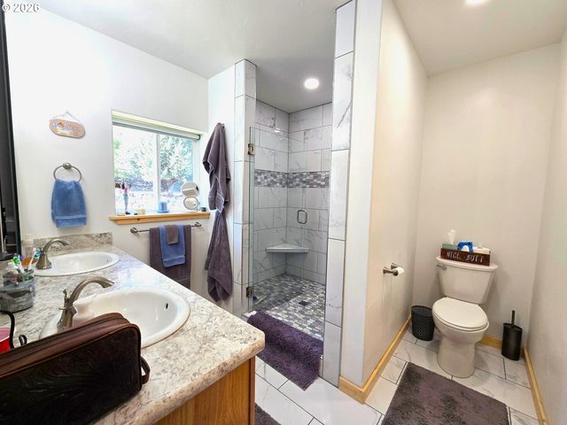 217 Elkview Dr., Canyon City, OR 97820