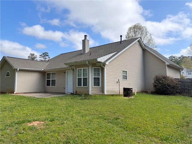 317 Peachtree Circle, Hampton, GA 30228