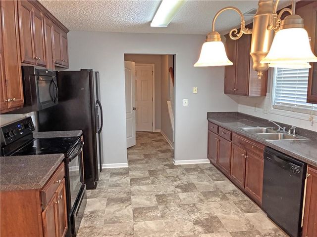 317 Peachtree Circle, Hampton, GA 30228