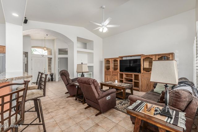 11248 E DARTMOUTH Circle, Mesa, AZ 85207