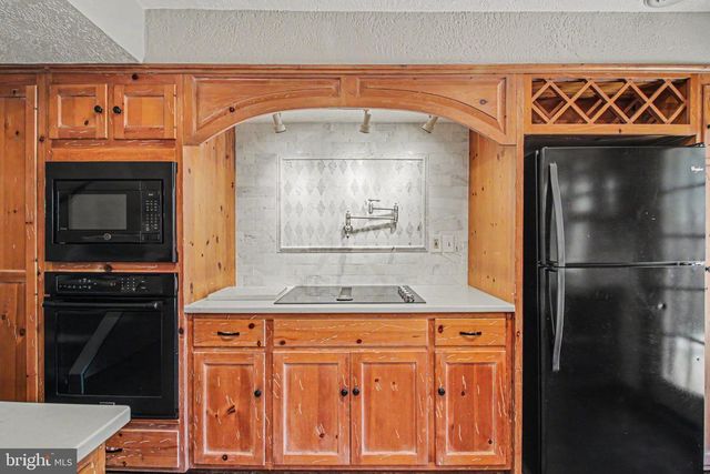 807 COLLEGE AVE, Fredericksburg, VA 22401
