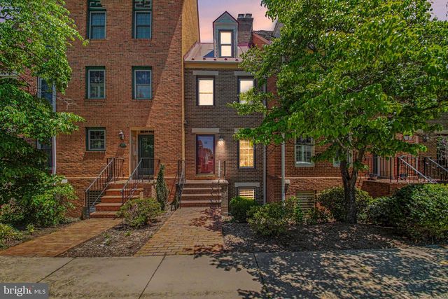 807 COLLEGE AVE, Fredericksburg, VA 22401