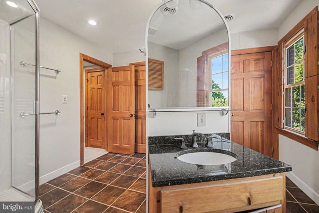 807 COLLEGE AVE, Fredericksburg, VA 22401