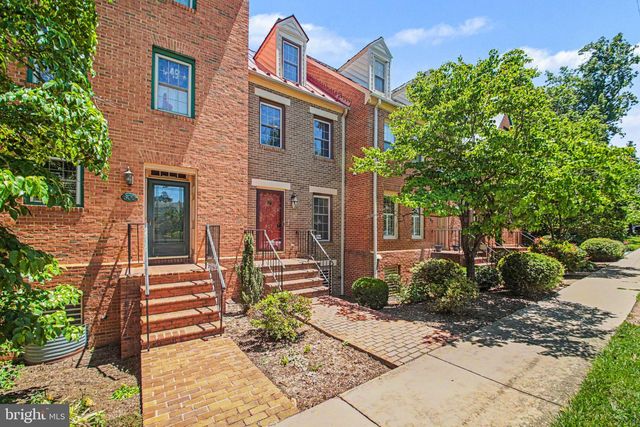 807 COLLEGE AVE, Fredericksburg, VA 22401