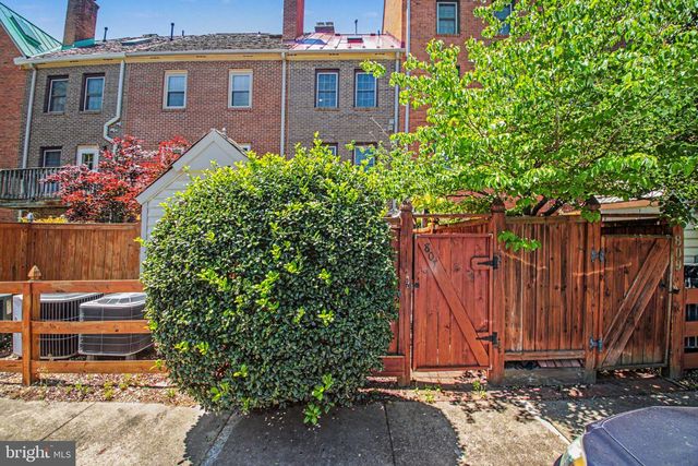 807 COLLEGE AVE, Fredericksburg, VA 22401
