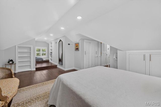 11 High Acres Drive, St Louis, MO 63132