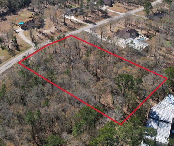 189 County Road 6323, Dayton, TX 77535