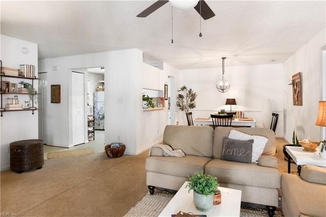 2133 Refuge CT, Virginia Beach, VA 23454