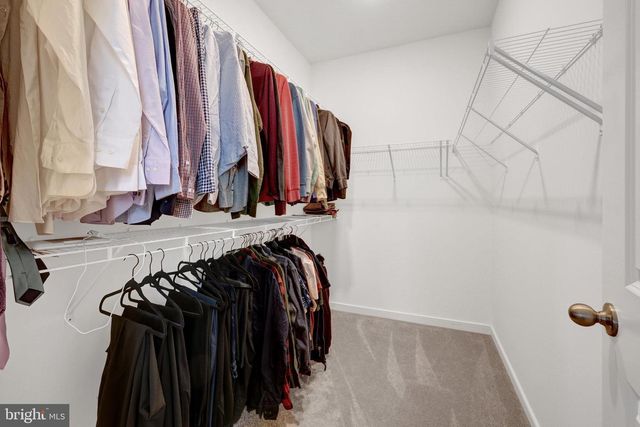 20941 BLUEBIRD SQ, Sterling, VA 20165