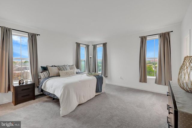 20941 BLUEBIRD SQ, Sterling, VA 20165