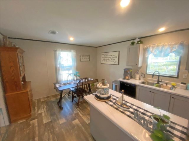 203 SW 5TH AVENUE, Palatka, FL 32177