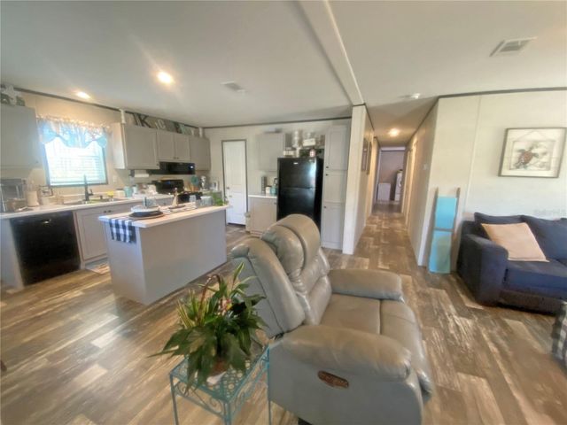 203 SW 5TH AVENUE, Palatka, FL 32177