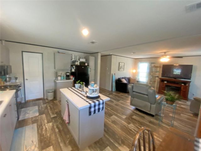 203 SW 5TH AVENUE, Palatka, FL 32177